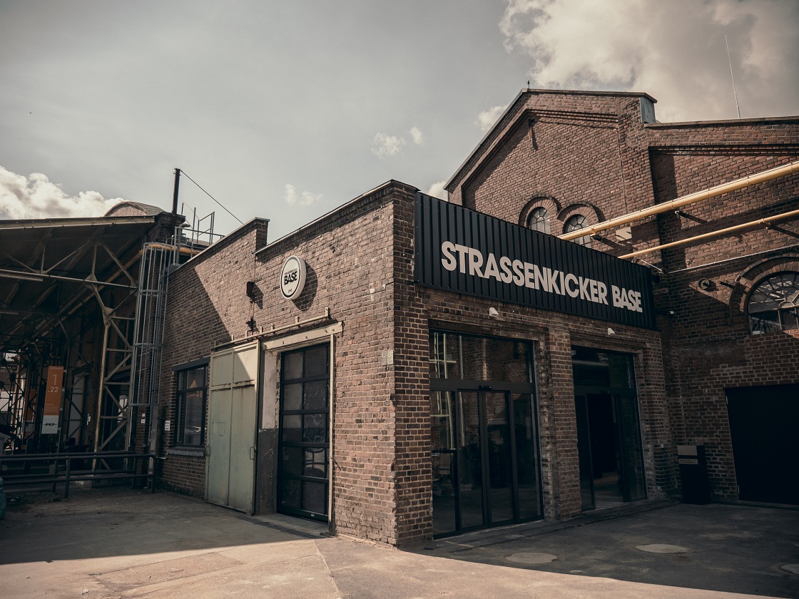 STRASSENKICKER_BASE-1